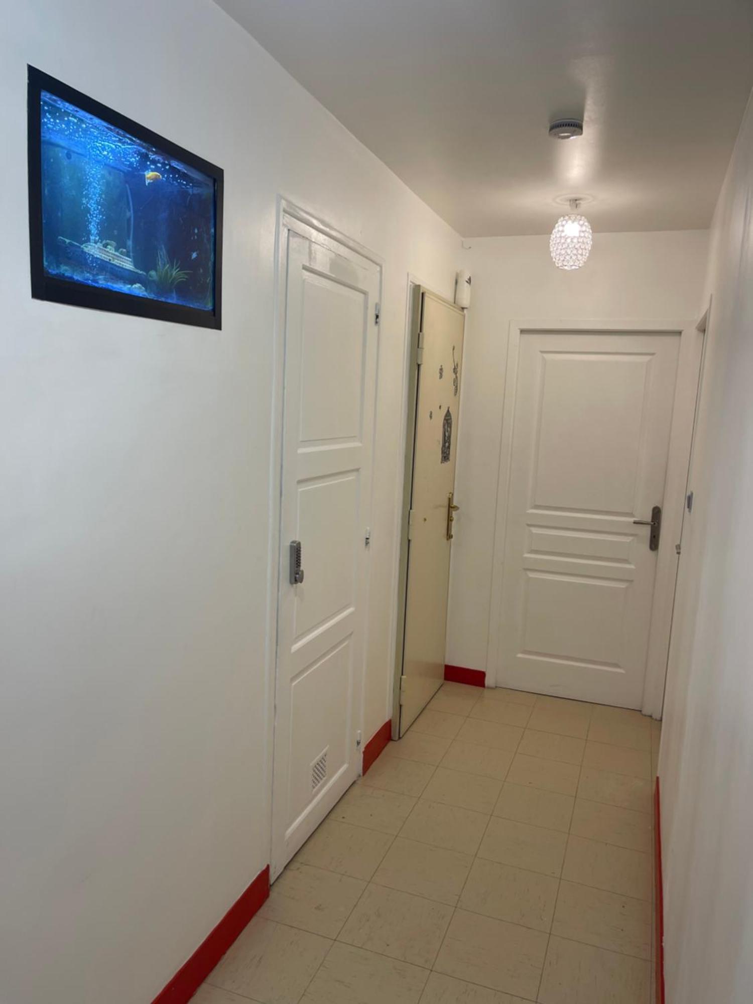 Appartement 3 Pieces En Face La Gare De クレイユ エクステリア 写真